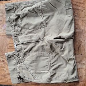 George and Martha size 6 capris